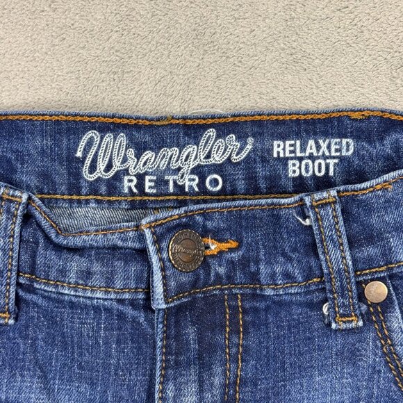 WRANGLER Retro Relaxed Boot Cut Jeans Mens Blue Denim Medium Wash Western Grunge - Picture 4 of 8